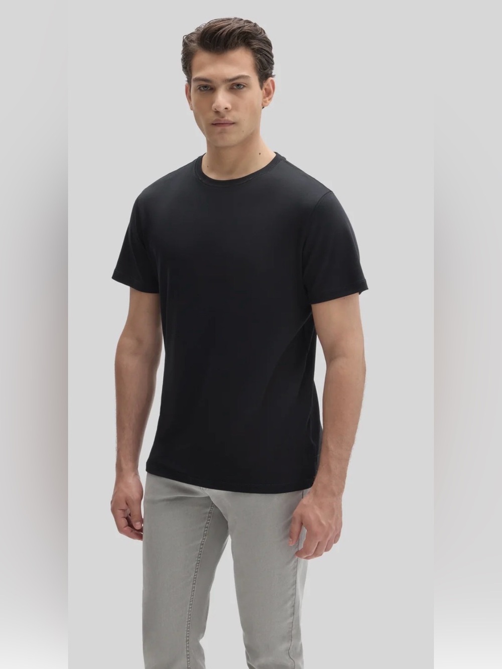 Robert Barakeet The Barakett Tee in Black Sz L